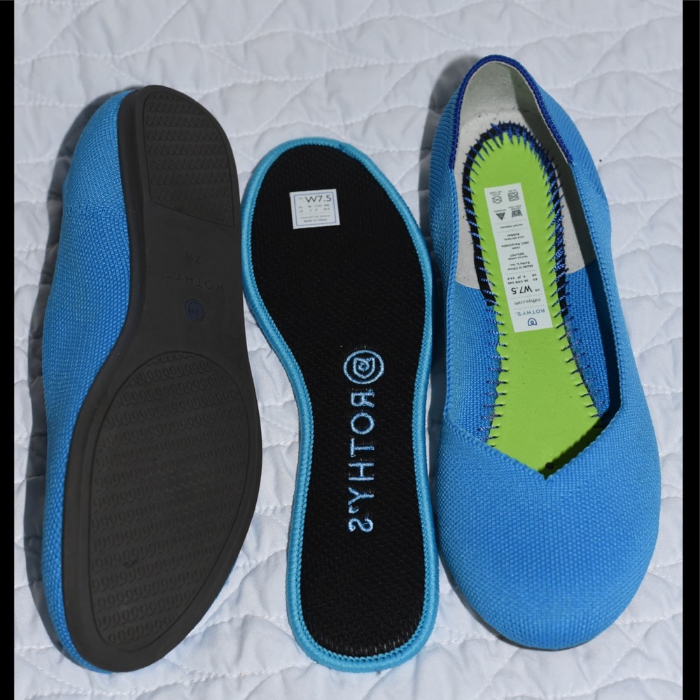 Blue Rothy’s 7.5 round toe
